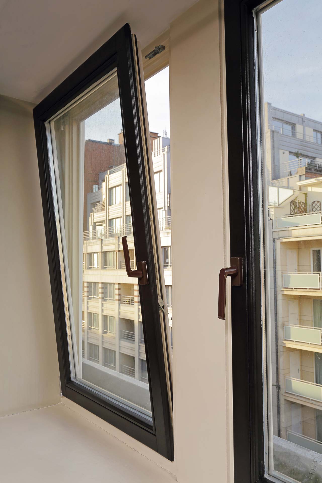 Tilt and Turn Window Prices Cardiff